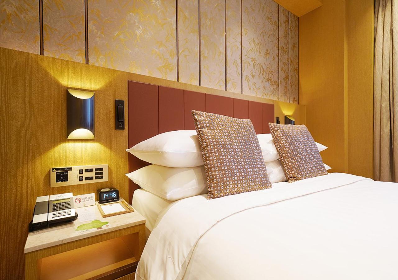 Grand Dragon Hotel Macau Exterior photo